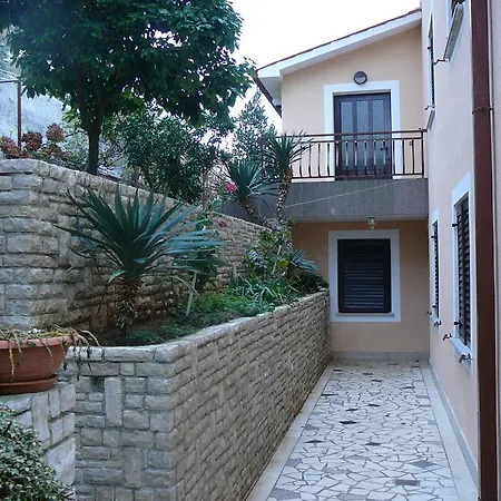 Emilia Apartament