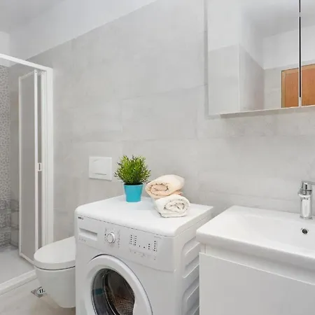 Emilia Apartament *
